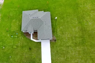 2402 Hiers Rd, Dover, FL 33527 - Photo 3