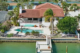 11285 8th St E, Treasure Island, FL 33706 - Photo 3