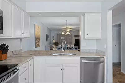 340 Causeway Boulevard #104, Dunedin, FL 34698 - Photo 5