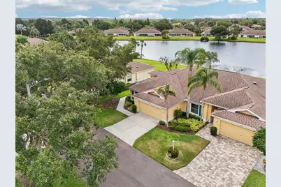 2218 Brookfield Greens Circle #82, Sun City Center, FL 33573 - Photo 1