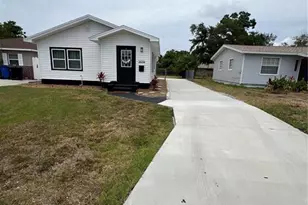 3859 9th Ave S, Saint Petersburg, FL 33711 - Photo 3