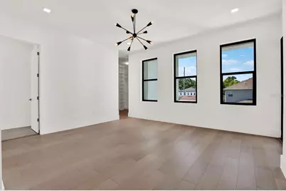 908 W Fribley Street, Tampa, FL 33603 - Photo 11