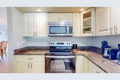 3606 Belle Vista Drive E, Saint Pete Beach, FL 33706 - Photo 25