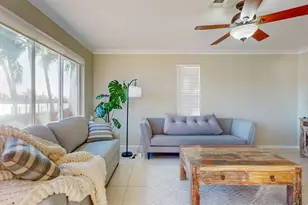 3606 Belle Vista Dr E, Saint Pete Beach, FL 33706 - Photo 17