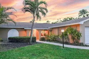 3606 Belle Vista Dr E, Saint Pete Beach, FL 33706 - Photo 1