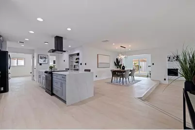 8296 33rd Avenue N, Saint Petersburg, FL 33710 - Photo 5