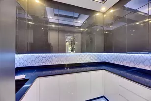 6522 Simone Shores Cir, Apollo Beach, FL 33572 - Photo 19