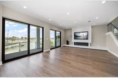 16047 Redington Drive, Redington Beach, FL 33708 - Photo 11