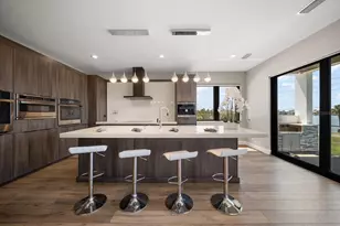 16047 Redington Dr, Redington Beach, FL 33708 - Photo 9