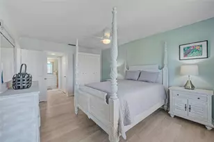 10215 Regal Dr, Largo, FL 33774 - Photo 17