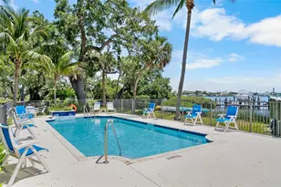 191 Banyan Bay Dr, Saint Petersburg, FL 33705 - Photo 57