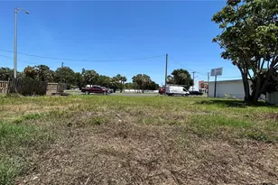 9909 S 41 Hwy, Gibsonton, FL 33534 - Photo 1