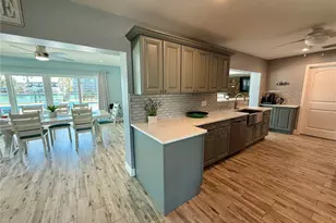 12300 4th St E, Treasure Island, FL 33706 - Photo 21