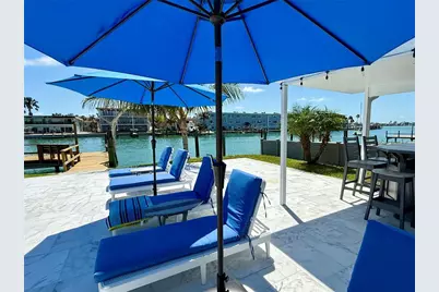 12300 4th Street E, Treasure Island, FL 33706 - Photo 5