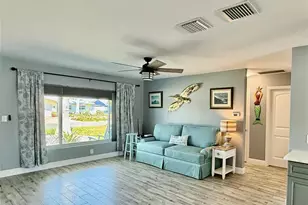 12300 4th St E, Treasure Island, FL 33706 - Photo 9