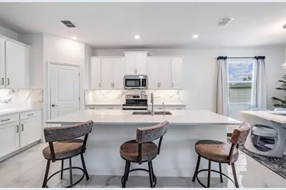 10381 Tupper Cay Drive, San Antonio, FL 33576 - Photo 11