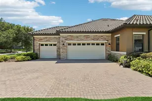 14715 Fishhawk Preserve Dr, Lithia, FL 33547 - Photo 5