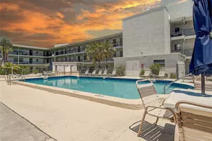 4050 4th St N, Saint Petersburg, FL 33703 - Photo 17