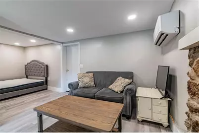 5716 Kenwood Avenue, New Port Richey, FL 34652 - Photo 11