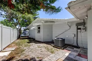 10744 Drummond Rd, Tampa, FL 33615 - Photo 55