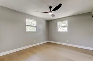 10744 Drummond Rd, Tampa, FL 33615 - Photo 43