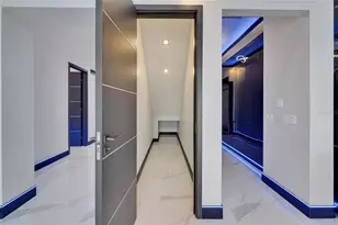 6530 Simone Shores Cir, Apollo Beach, FL 33572 - Photo 15