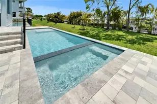 6530 Simone Shores Cir, Apollo Beach, FL 33572 - Photo 79
