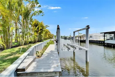 6530 Simone Shores Circle, Apollo Beach, FL 33572 - Photo 75
