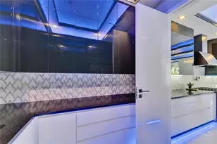 6530 Simone Shores Cir, Apollo Beach, FL 33572 - Photo 29