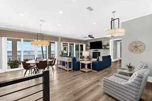 110 Carlyle Dr, Palm Harbor, FL 34683 - Photo 11