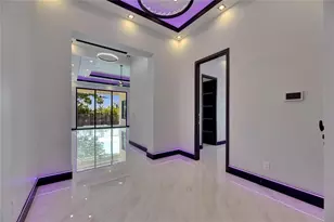 6532 Simone Shores Cir, Apollo Beach, FL 33572 - Photo 17