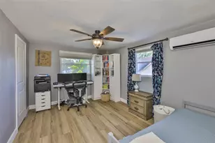 12468 Empire Dr, Seminole, FL 33772 - Photo 21