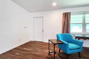 1207 SE 27th Terrace, Cape Coral, FL 33904 - Photo 9