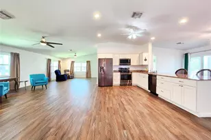 1207 SE 27th Terrace, Cape Coral, FL 33904 - Photo 11