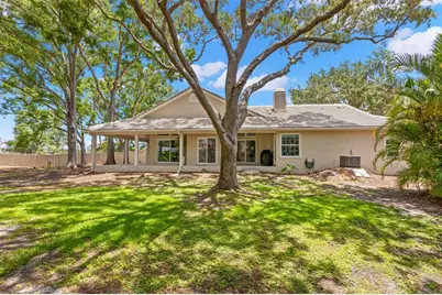 5102 White Pine Circle NE, Saint Petersburg, FL 33703 - Photo 21