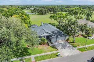 2216 Eagle Bluff Dr, Valrico, FL 33596 - Photo 1