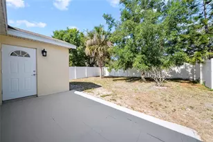 11363 Cocoa Beach Dr, Riverview, FL 33569 - Photo 23
