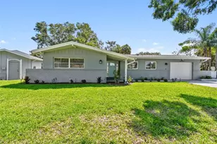 94 Nicholas Dr, Dunedin, FL 34698 - Photo 1