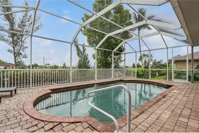 2221 SW 8th Court, Cape Coral, FL 33991 - Photo 5