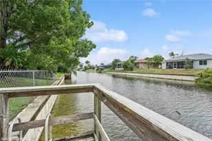 2221 SW 8th Ct, Cape Coral, FL 33991 - Photo 23