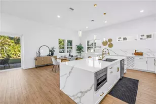 1025 42nd Ave N, Saint Petersburg, FL 33703 - Photo 13