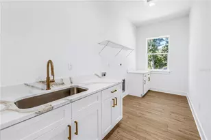 1025 42nd Ave N, Saint Petersburg, FL 33703 - Photo 31