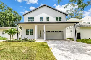 1025 42nd Ave N, Saint Petersburg, FL 33703 - Photo 1