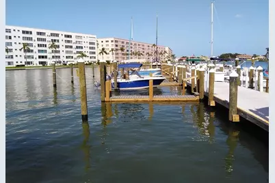 6075 Shore Boulevard S #215, Gulfport, FL 33707 - Photo 33