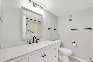 6400 46th Ave N, Kenneth City, FL 33709 - Photo 21