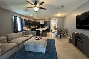 821 Lucent Sands Ct, Brandon, FL 33511 - Photo 9