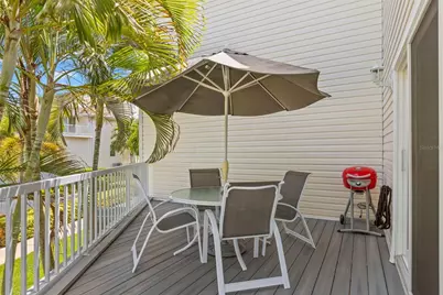 9201 Captiva Circle, Saint Pete Beach, FL 33706 - Photo 17
