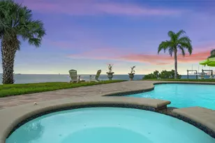 3236 Gulf Winds Cir, Hernando Beach, FL 34607 - Photo 9