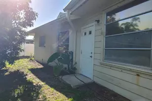3717 McKay Creek Dr, Largo, FL 33770 - Photo 27