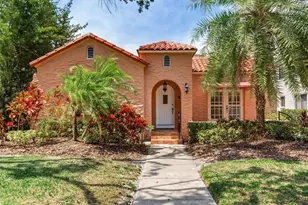 4521 W Azeele St, Tampa, FL 33609 - Photo 1